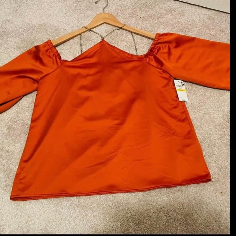 NWT Great fall blouse size Medium.